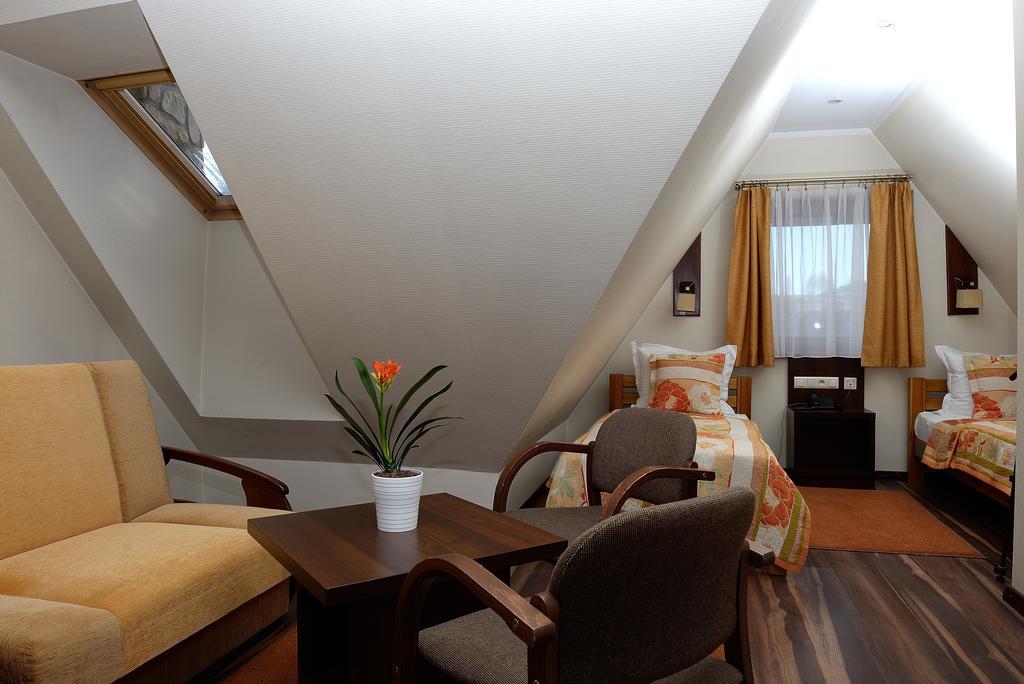 Hotel Nad Przelomem Sromowce Niżne Cameră foto